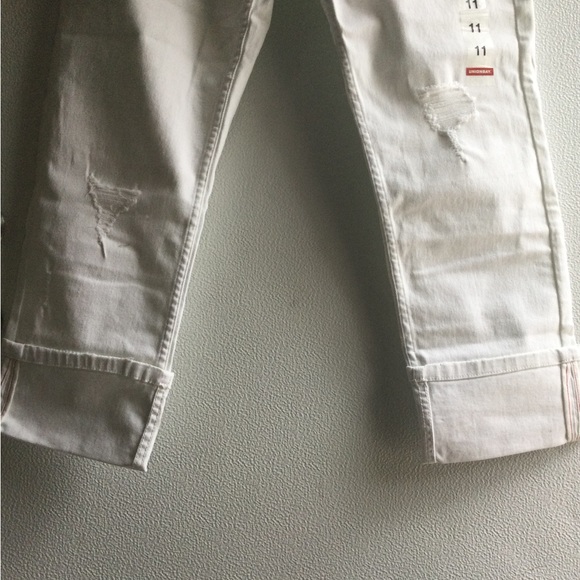 UNIONBAY Slim Boyfriend Straight Leg Jeans Size 11 - Picture 4 of 6